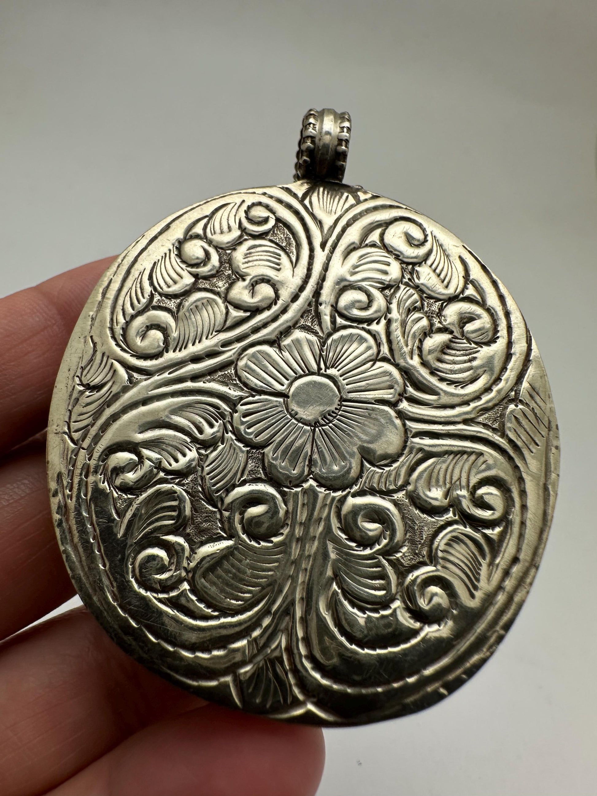 Manjushree,Manjushri pendant, howlite turquoise, handcrafted, tibetansilver, enlightened Buddha, Boddhisattva,Buddha of wisdom,63.3mmX48.8mm