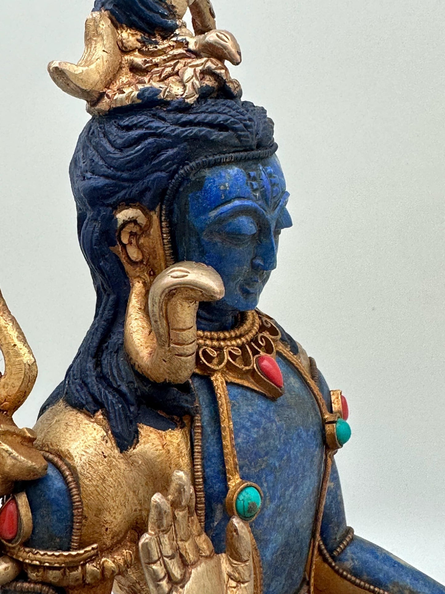 Shiva statue, lapis lazuli statue, gold plated, master handcrafted from Nepal