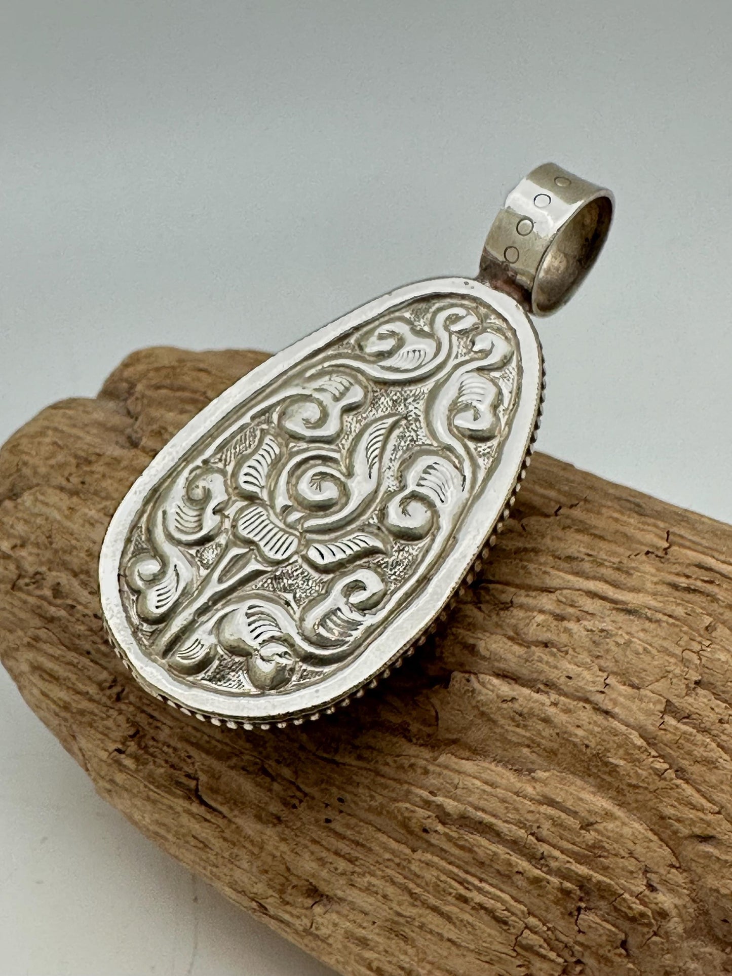 Labradorite Kwan Yin Pendant: Handcrafted Tibetan Silver, Nepalese
