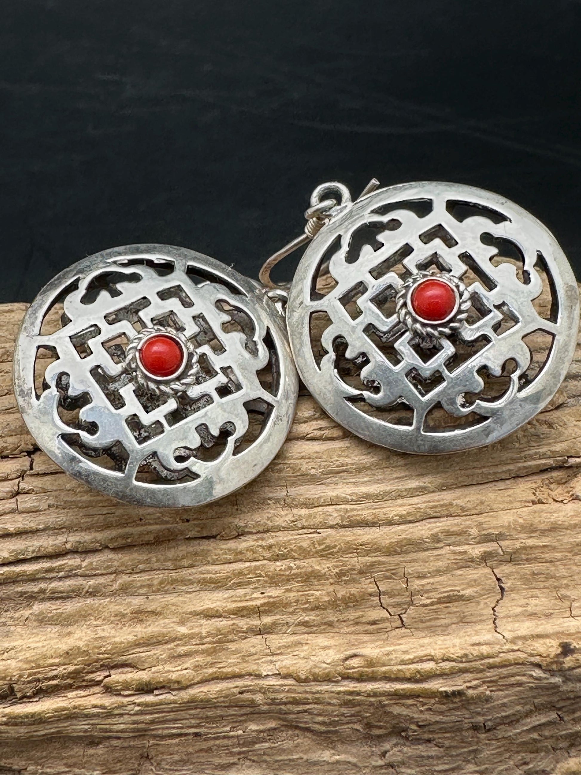 Tibetan earring, 925 sterling silver, mandala design with coral