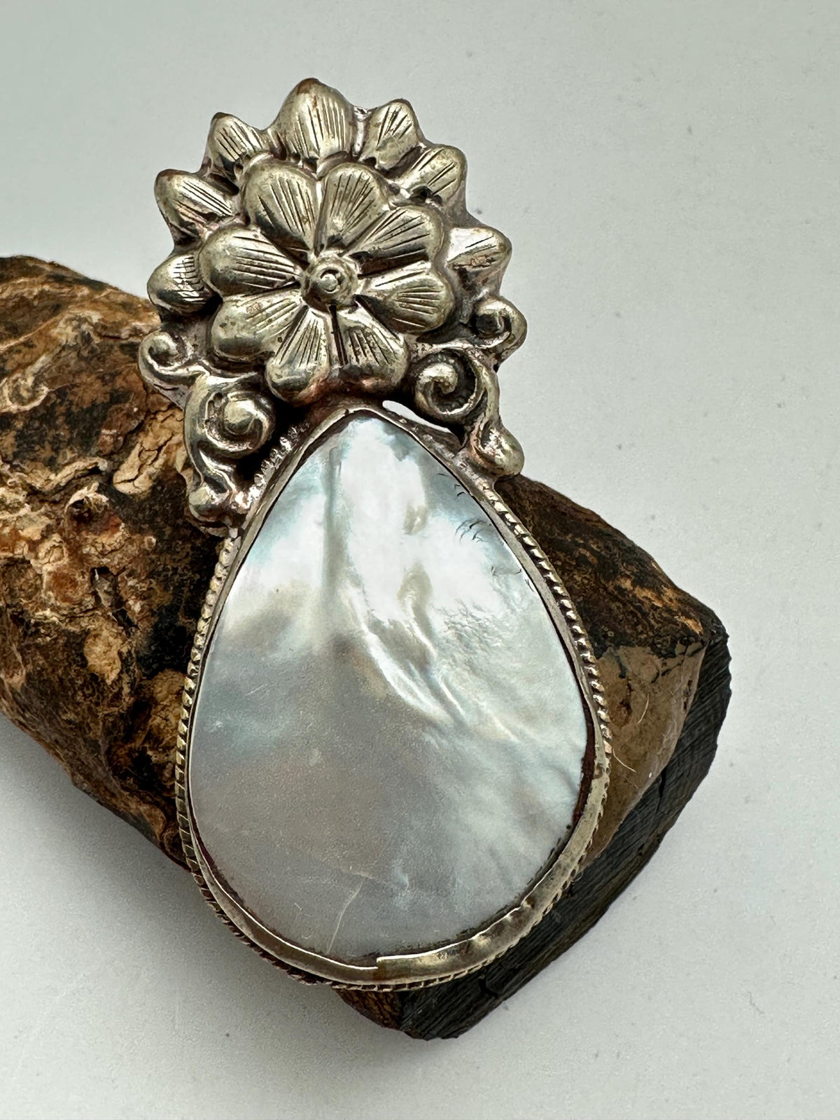 Handcrafted, mother of pearl, tear drop pendant, flower,tibetan silver, floral design,62.9X29.5mm