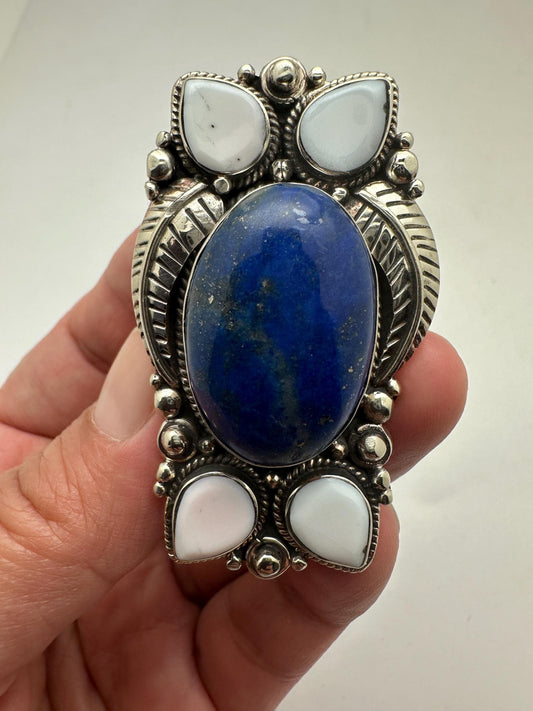 large lapis lazuli ring, pink shell, handcrfated, tibetan silver, floral design, adjustable,