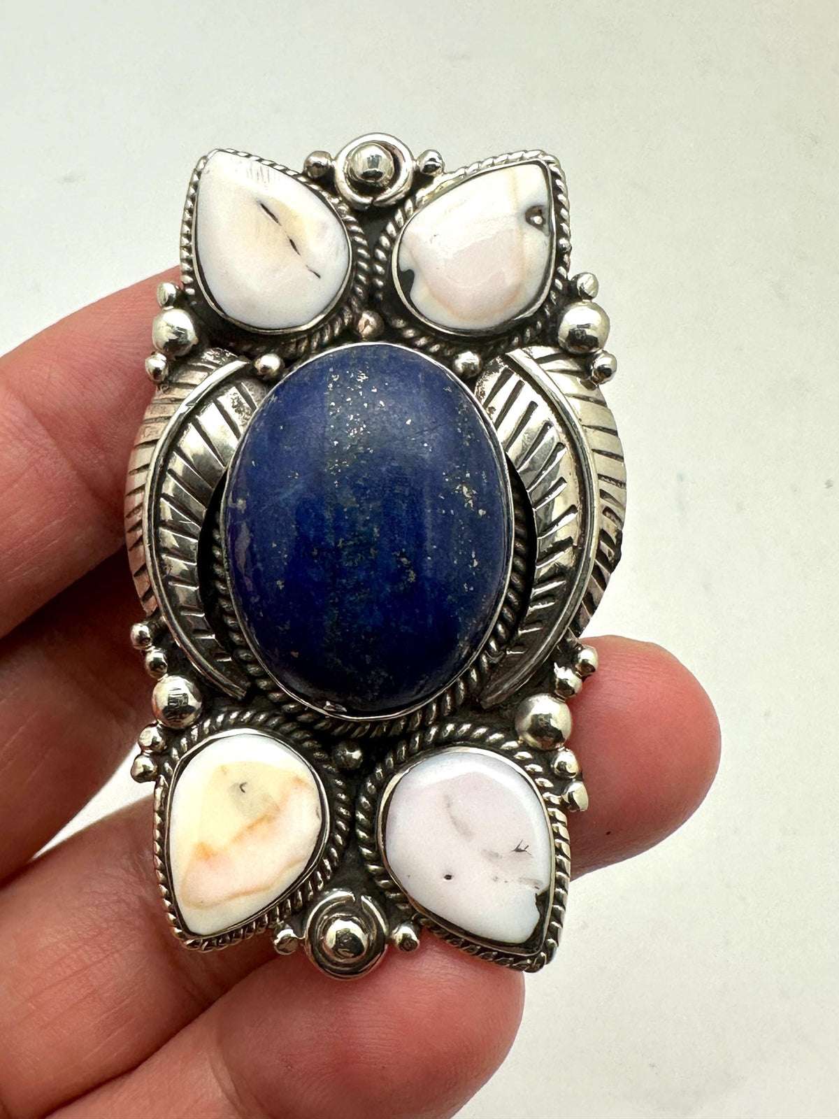 large lapis lazuli ring, pink shell, handcrfated, tibetan silver, floral design, adjustable,