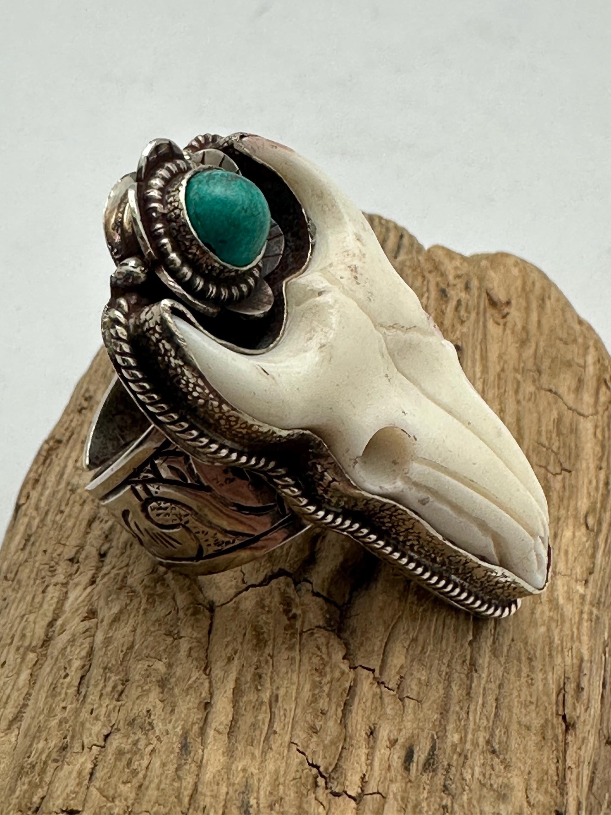 Handcrafted, Bull head skull ring,Tibetan silver, turquoise,adjustable,45X25mm