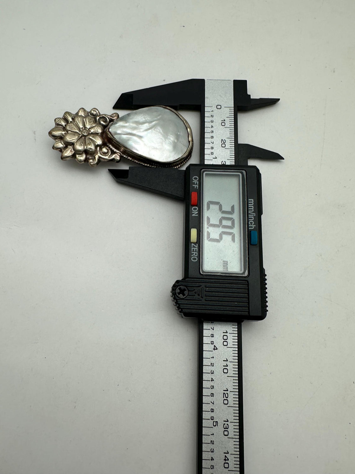Handcrafted, mother of pearl, tear drop pendant, flower,tibetan silver, floral design,62.9X29.5mm