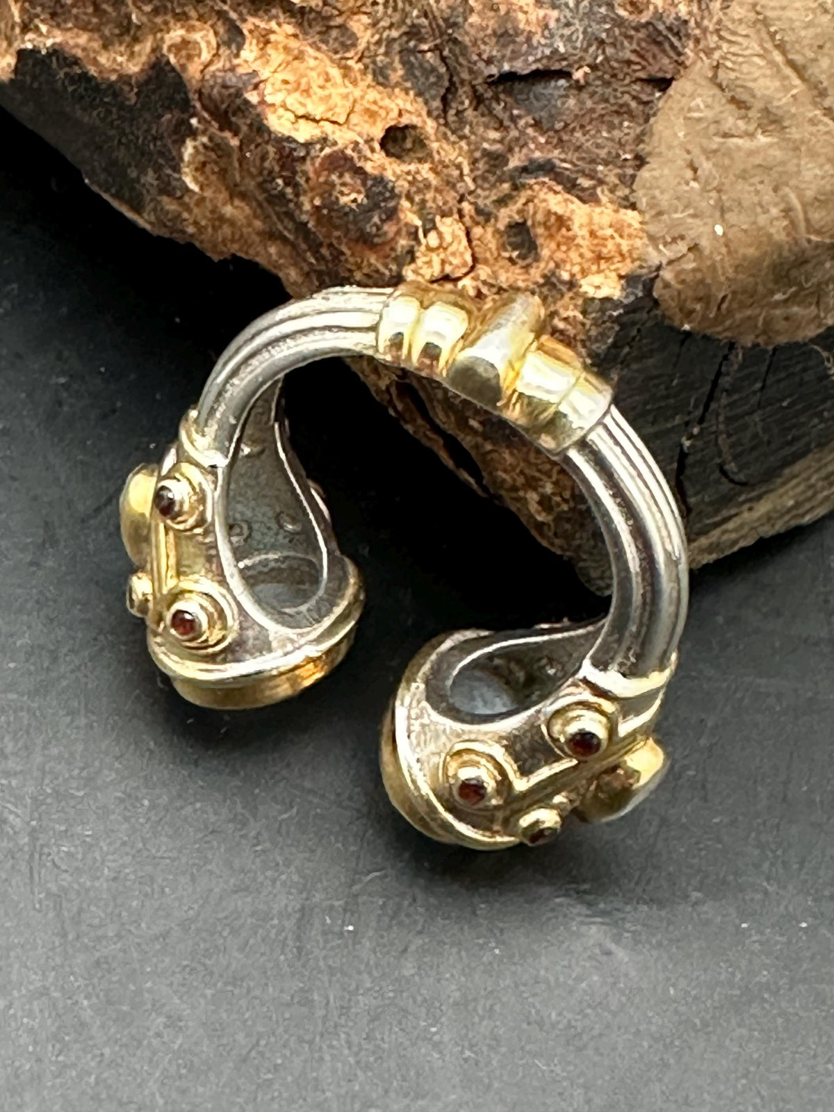 Moon stone ring , master handcrafted with sterling silver with gold plate