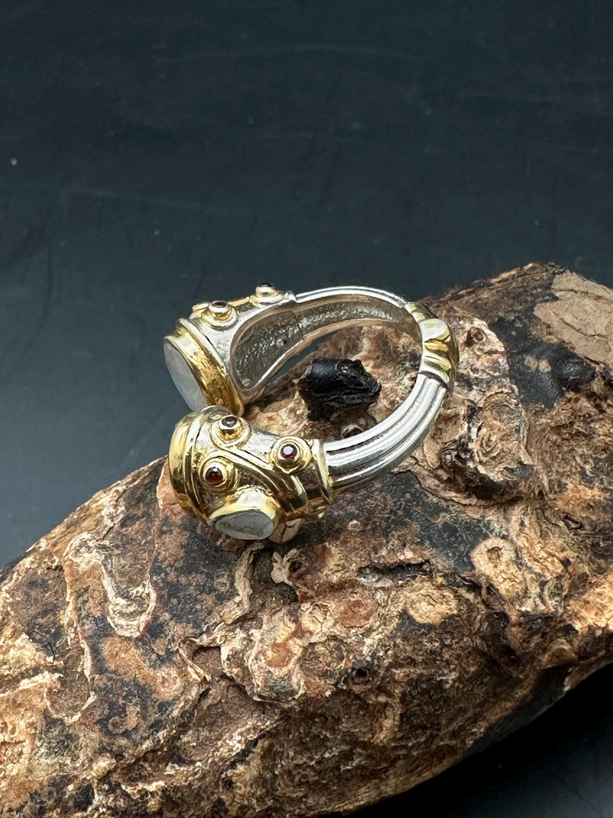 Moon stone ring , master handcrafted with sterling silver with gold plate