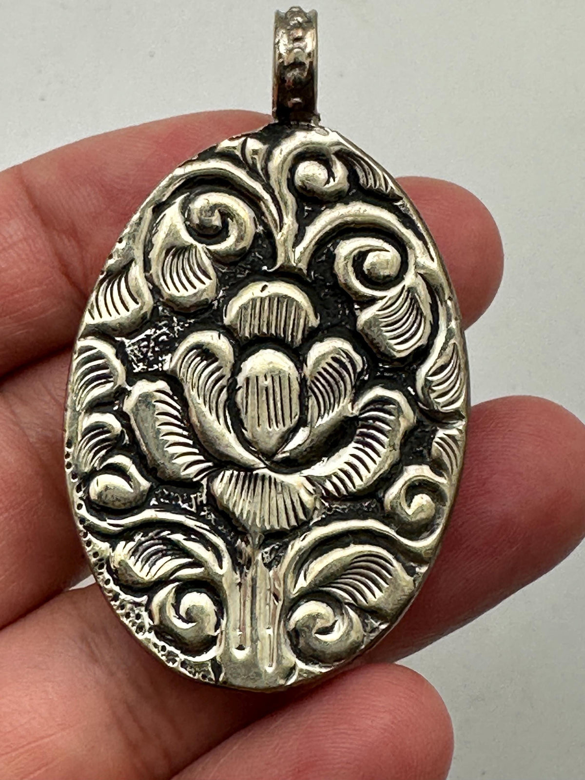 Handcrafted, evil eye,mother of pearl hamsa,Tibetan silver,Bohemian,Nepalese