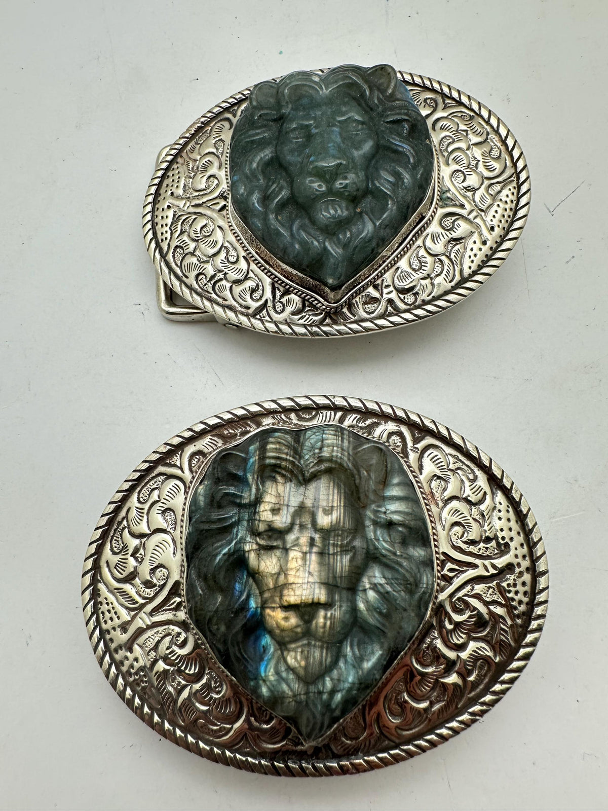 Large belt buckle, labradorite carved lion, handcrafted,Tibetan silver, symbol of strength, courage, leadership, and Protection,79mmX59mm