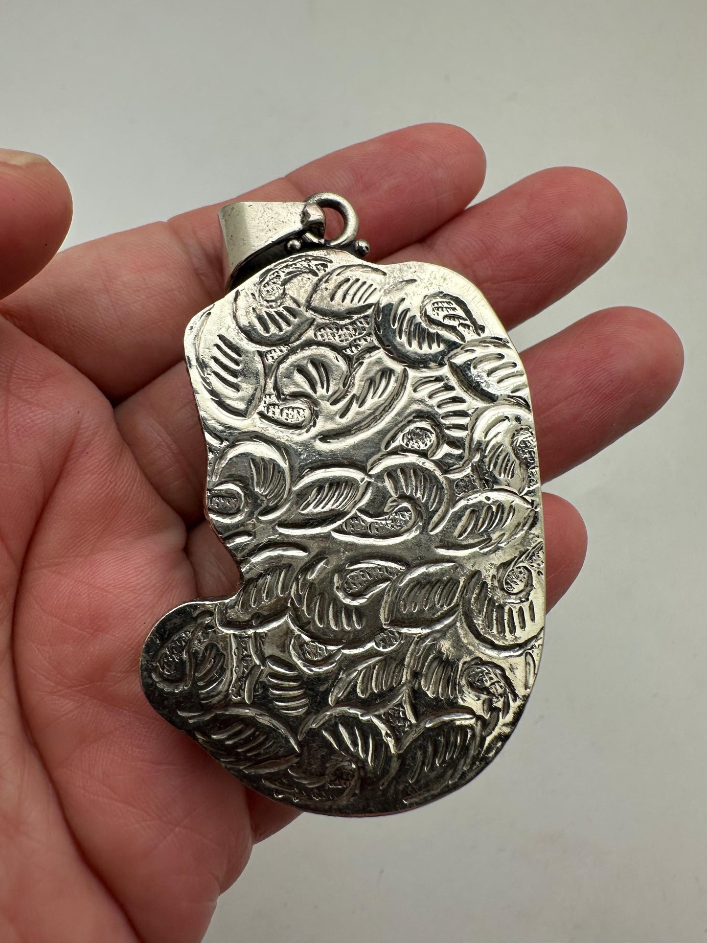 Labradorite carved medusa pendant, handcrafted,Tibetan silver,Artisan jewelry 66.6mmX35.3mm