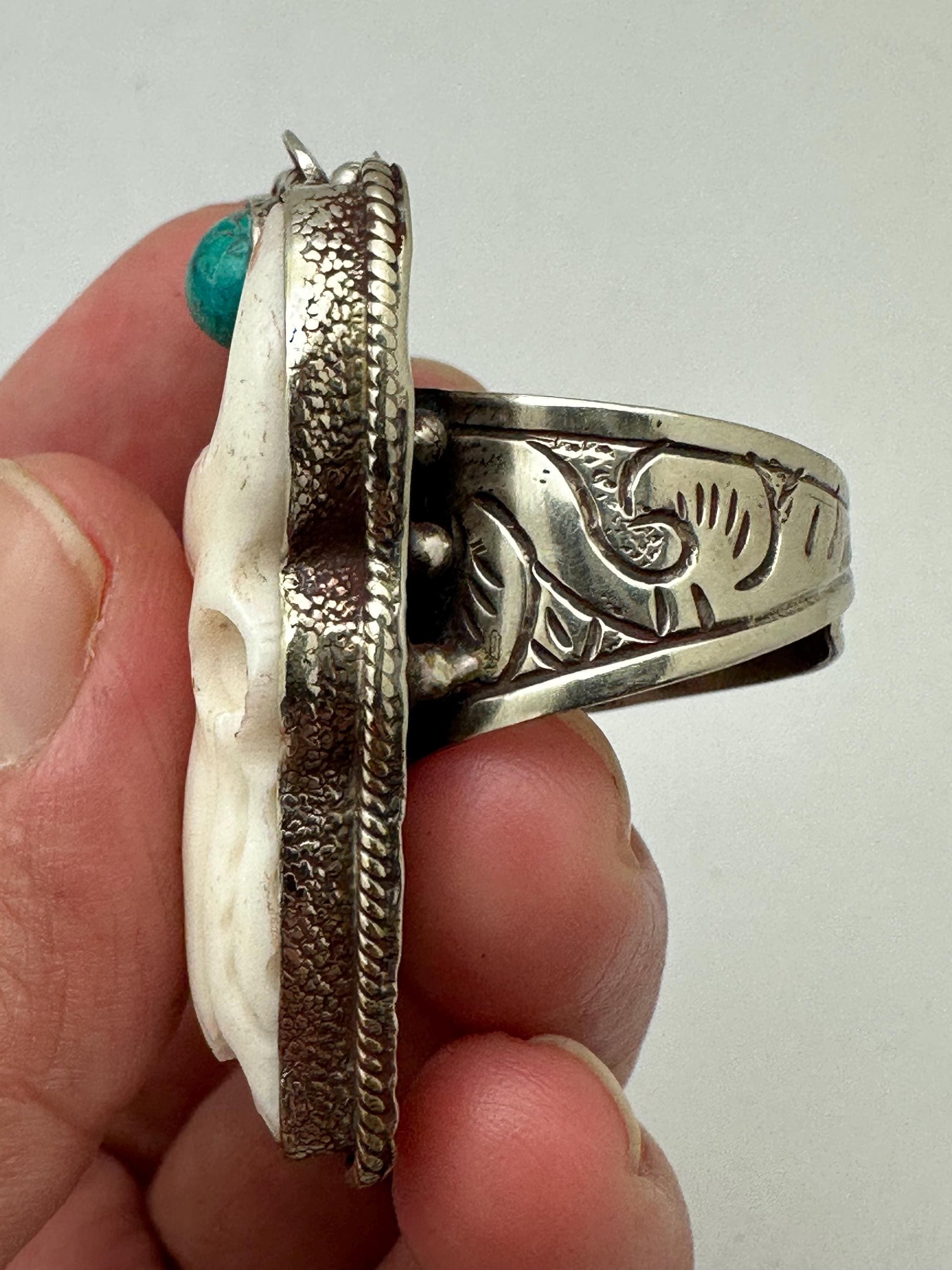 Handcrafted, Bull head skull ring,Tibetan silver, turquoise,adjustable,45X25mm