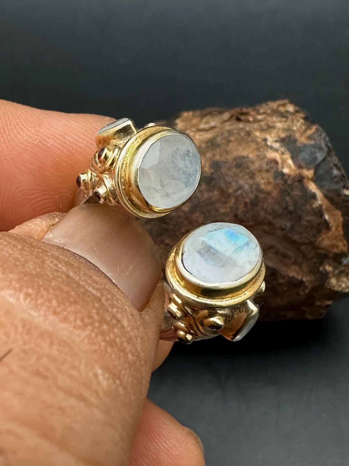 Moon stone ring , master handcrafted with sterling silver with gold plate
