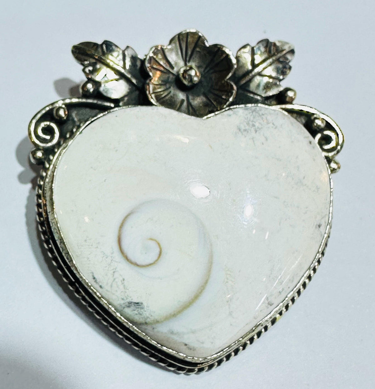 Carved Shiva Eye Heart Pendant, Tibetan Silver,handcrafted,Boho,Shell Heart Pendant ,floral pendant,