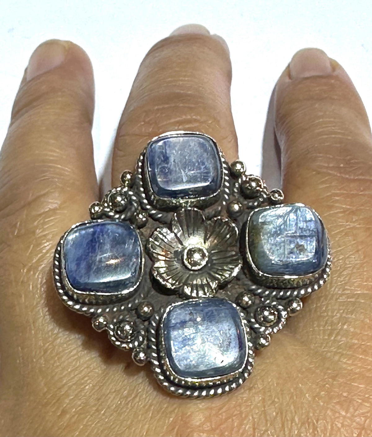 Kyanite ring, handcrafted, floral ring, adjustable,Tibetan silver