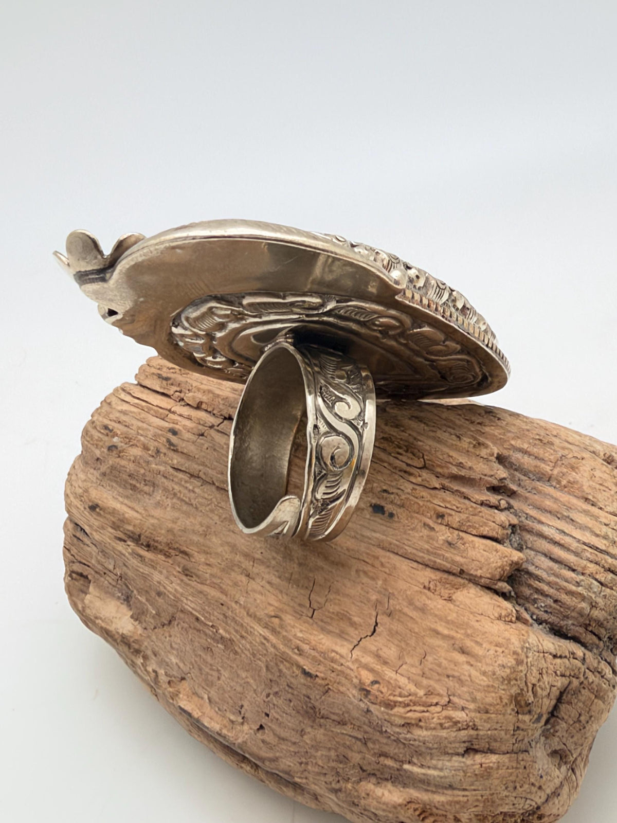 Harkaman diamond ring, master handcrafted with Tibetan silver
