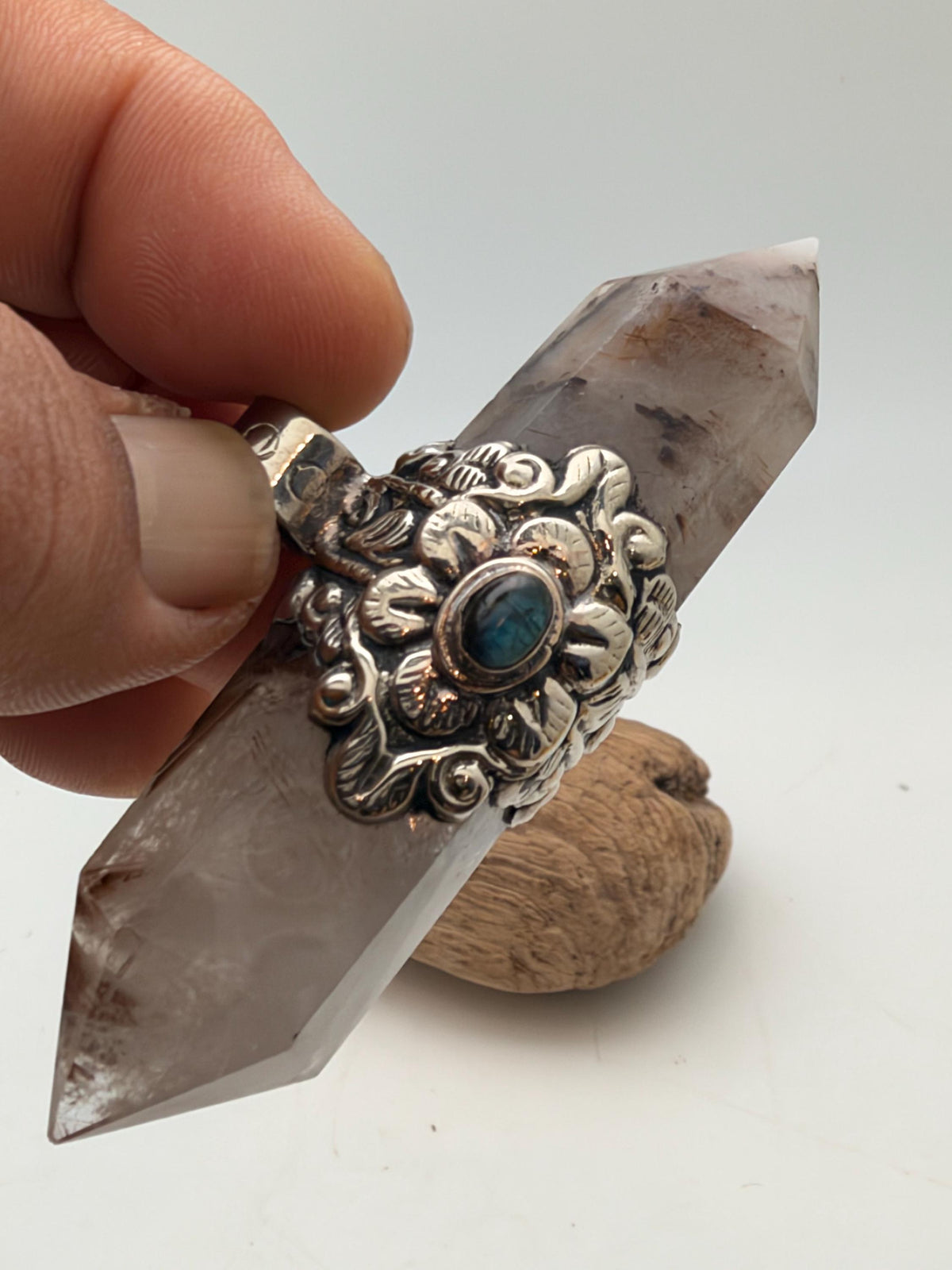 Natural rutilated quartz pendant, set with labradorite, healing stone