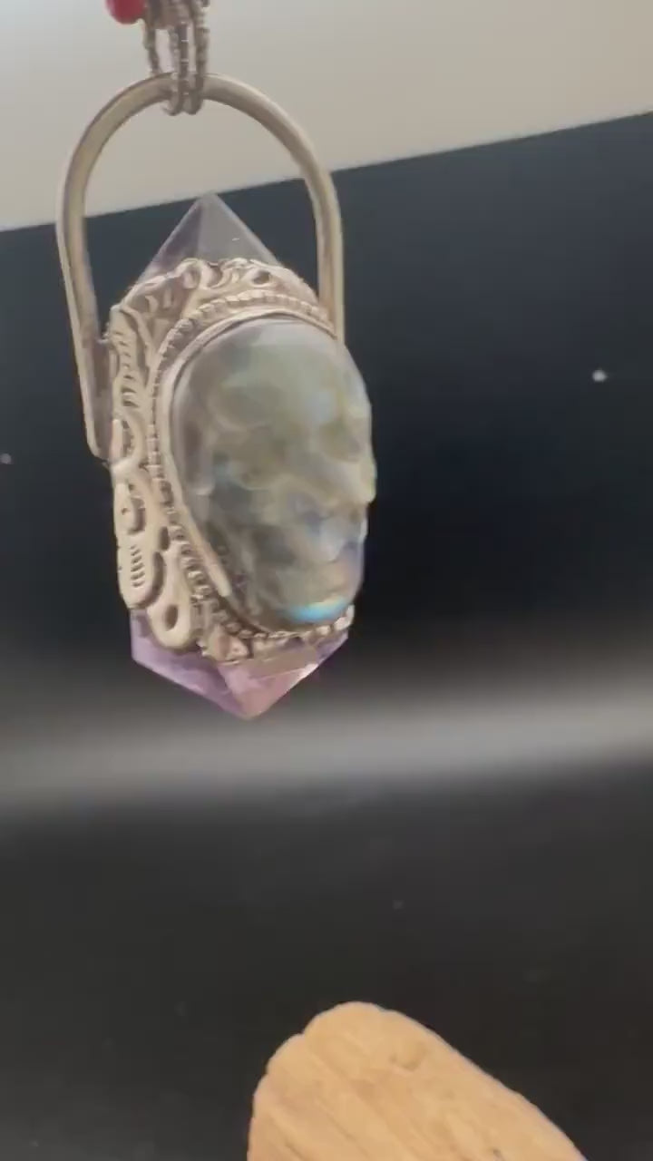 healing pendant, amethyst, labradorite skull spiritual amulet,