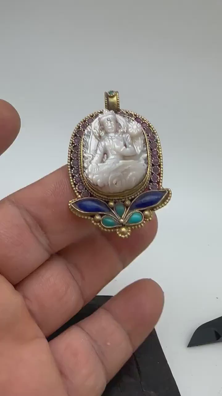 white tara, Buddhist amulet, Tibetan Buddhist, master handcrafted