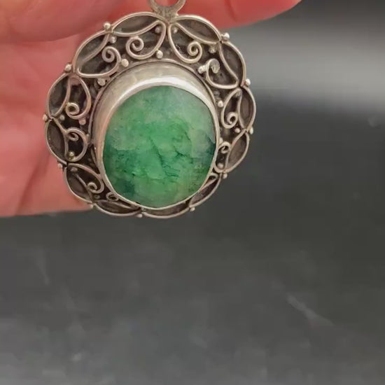 emerald pendant, sterling silver, handcrafted,ethnic design,nepalese,natural stone