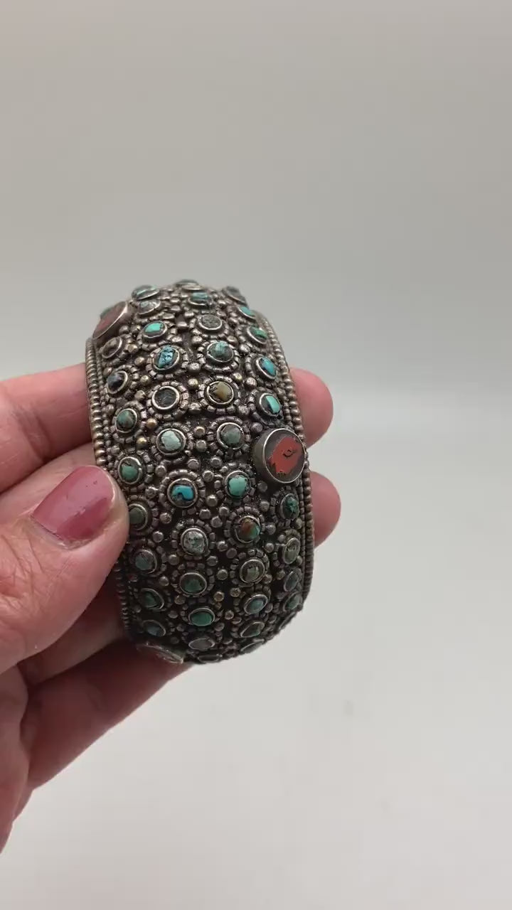turquoise,coral bangle,cuff bracelet, handcrafted,ethnic design,tibetan silver,ethnic design,tibetan design,himalayan,Nepalese