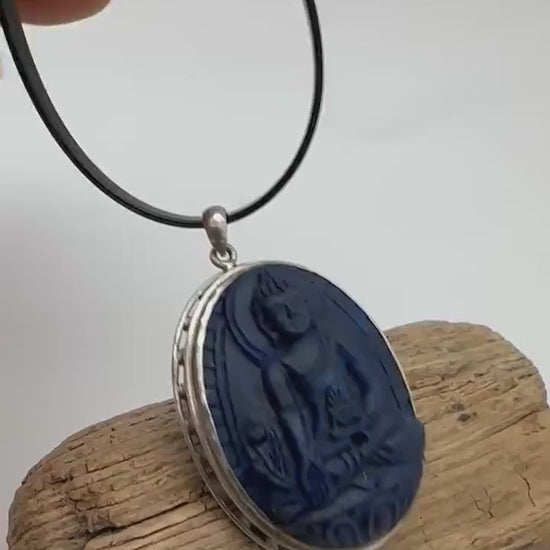 Medicine Buddha, untreated natural lapis lazily with 925 sterling silver, master handcrafted from nepal