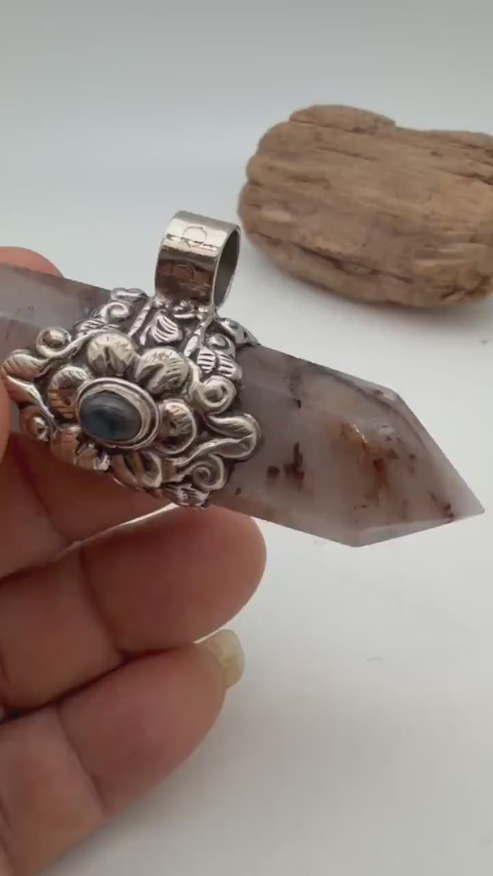 Natural rutilated quartz pendant, set with labradorite, healing stone