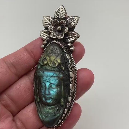 Handcrafted Labradorite Kwan Yin Pendant: Tibetan Silver Flower