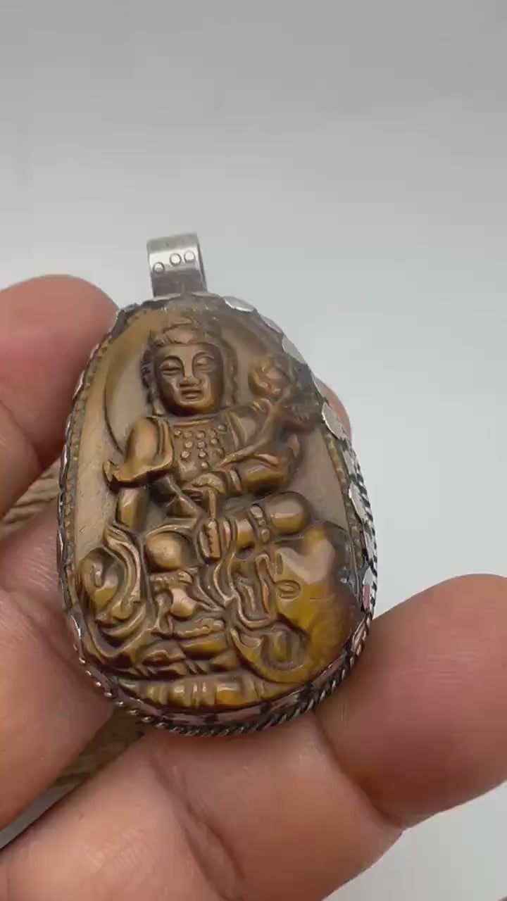 Handcarved tiger eye pendent , quan yin buddha , Kwan Yin Pendant, Tibetan Silver Bodhisattva,55mmX30mm